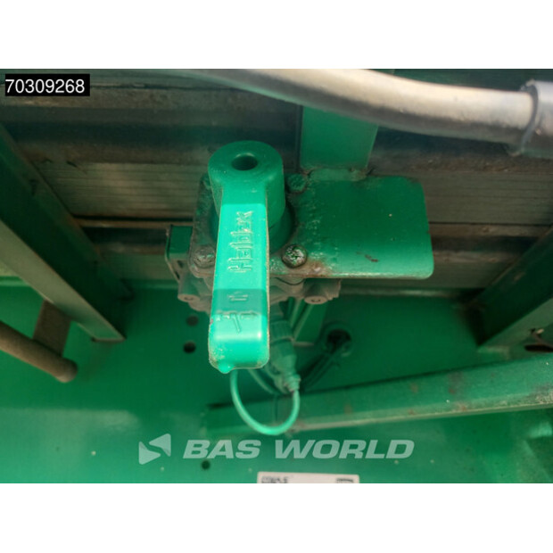 2009 جورينفاجن DRO-14-27-45690336