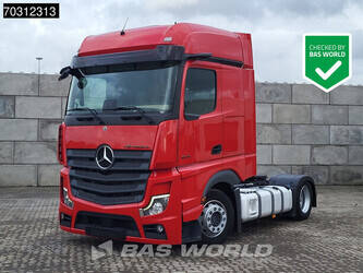 صورة ل شاحنات 2022 مرسيدس بنز Actros 1842
