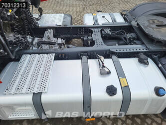 2022-mercedes-benz-actros-1842-1426503-45690497