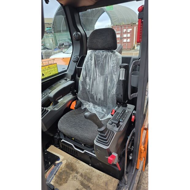 2024 Doosan DX85R-45690625