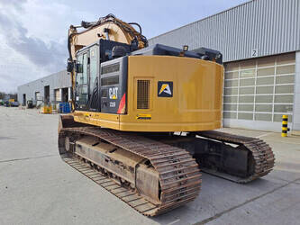 2016-caterpillar-335f-lcr-45690905
