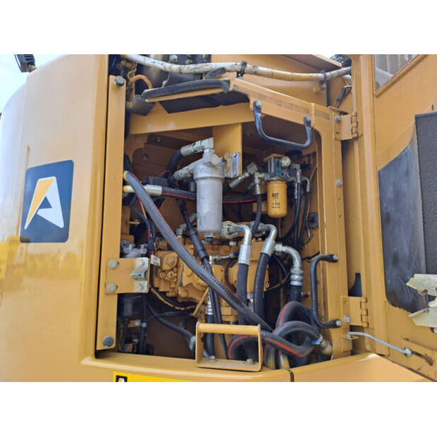 2016 Caterpillar 335F LCR-45690936