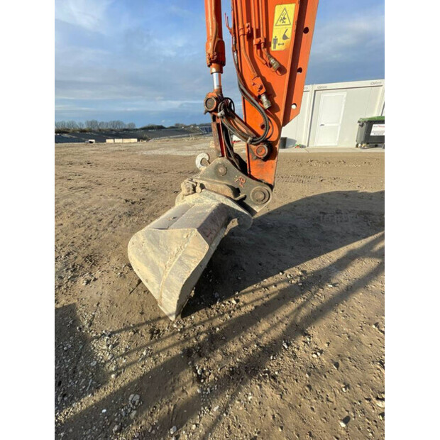 2016 Hitachi ZX170W-5B-45691142