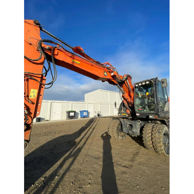 2016 Hitachi ZX170W-5B-45691144