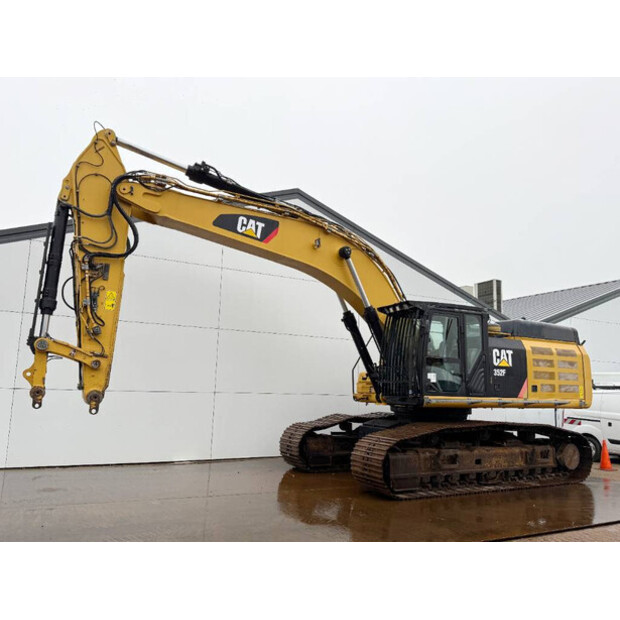 2018 Caterpillar 352F-45691287