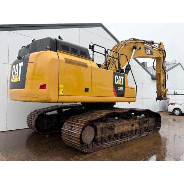 2018 Caterpillar 352F-45691290