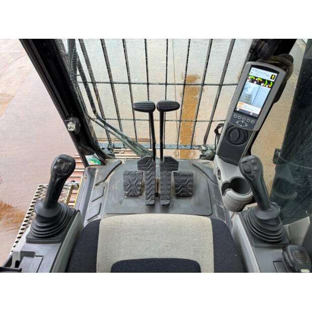 2018 Caterpillar 352F-45691294