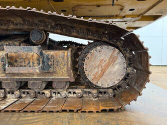 2018-caterpillar-352f-1426545-45691305