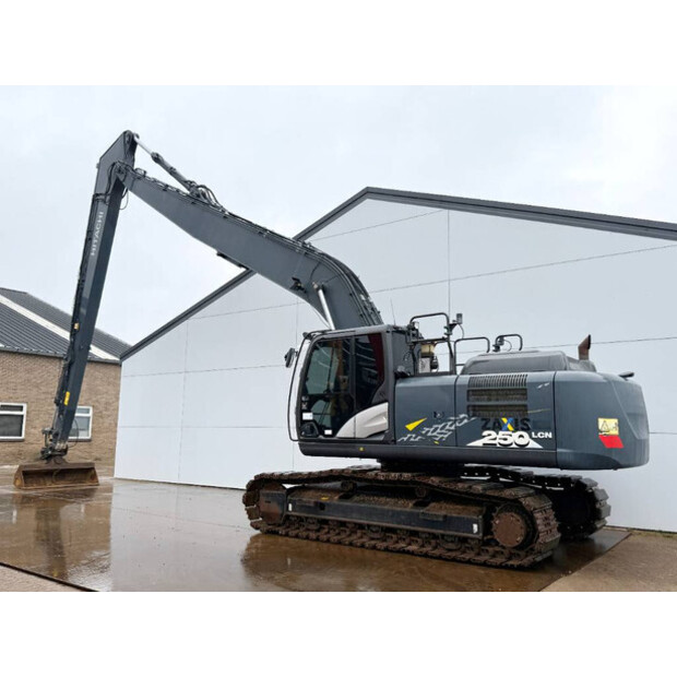 2019 Hitachi ZX250LCN-6-45691353
