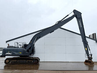 2019-hitachi-zx250lcn-6-45691357