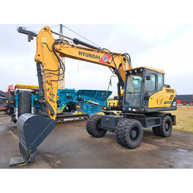 2016 Hyundai HW 140-45691405