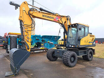 2016-hyundai-hw-140-45691405