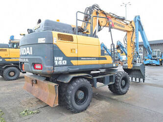 2016-hyundai-hw-140-45691433