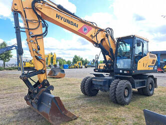 2016-hyundai-hw-160-45691458