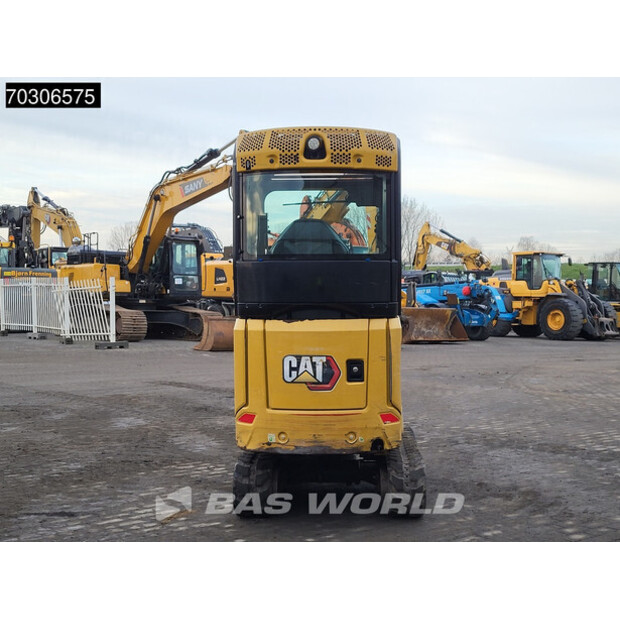 2021 كاتربيلر 301.8-45692049