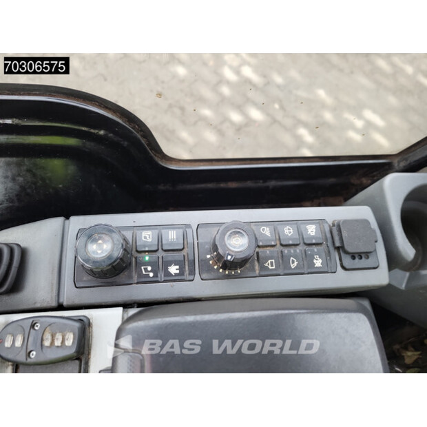 2021 كاتربيلر 301.8-45692072