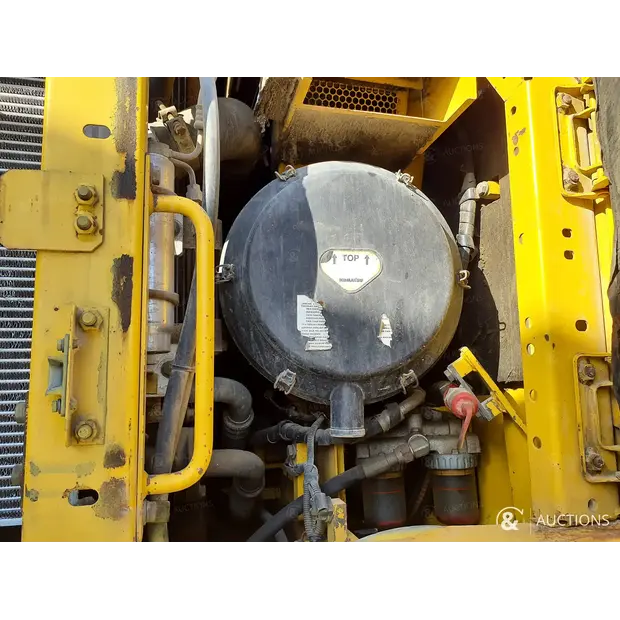 2017 Komatsu PC400LC-8R-45692218