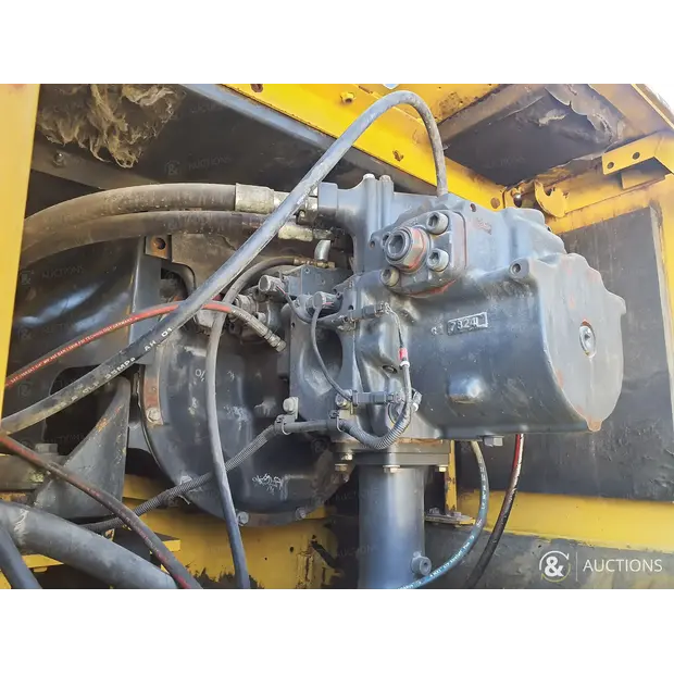 2017 Komatsu PC400LC-8R-45692234