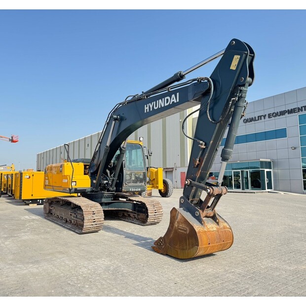 2022 Hyundai R210-45692279