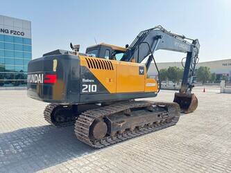 2022-hyundai-r210-1398961-45692285