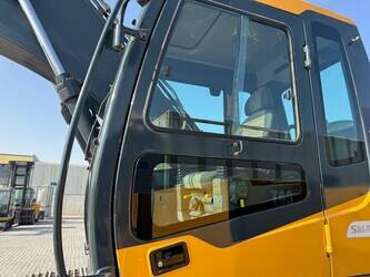 2022-hyundai-r210-1398961-45692286