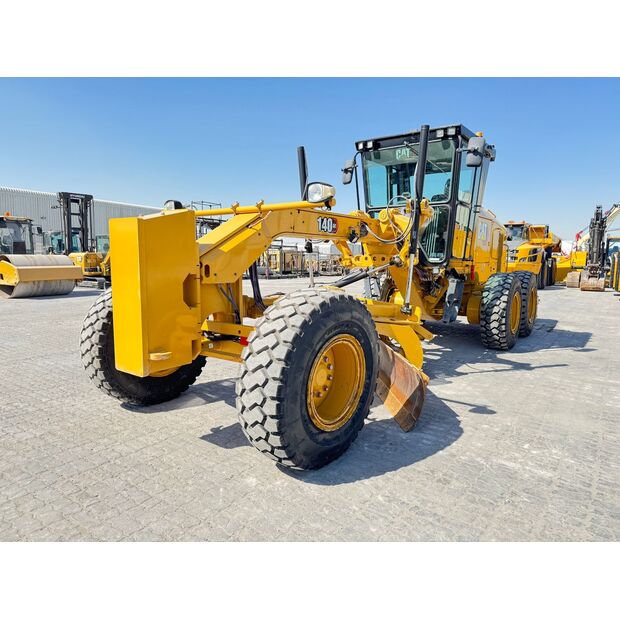 2024 كاتربيلر 140GC-45692316