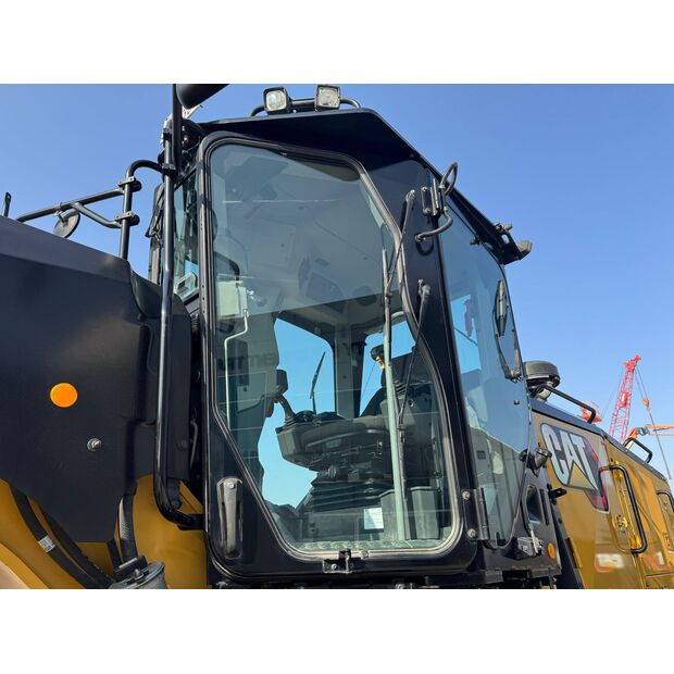 2024 Caterpillar 14-45692334