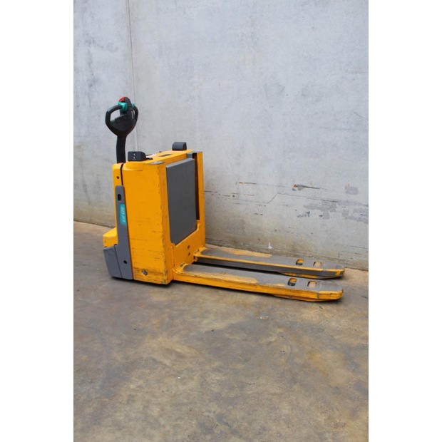 2019 جنجهينريتش EJE C20-45692357