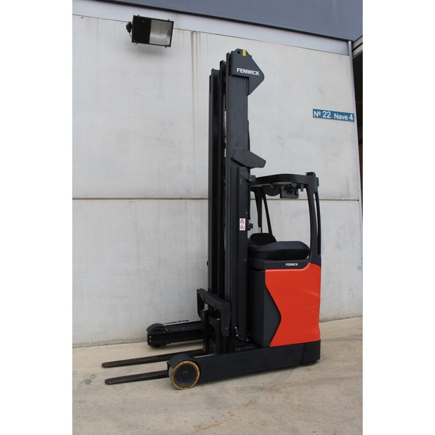 2019 ليندي R16-01-45692399