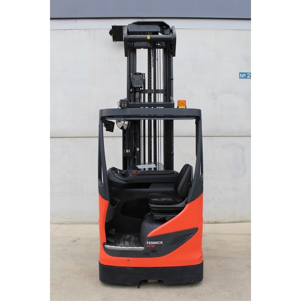 2019 ليندي R16-01-45692402