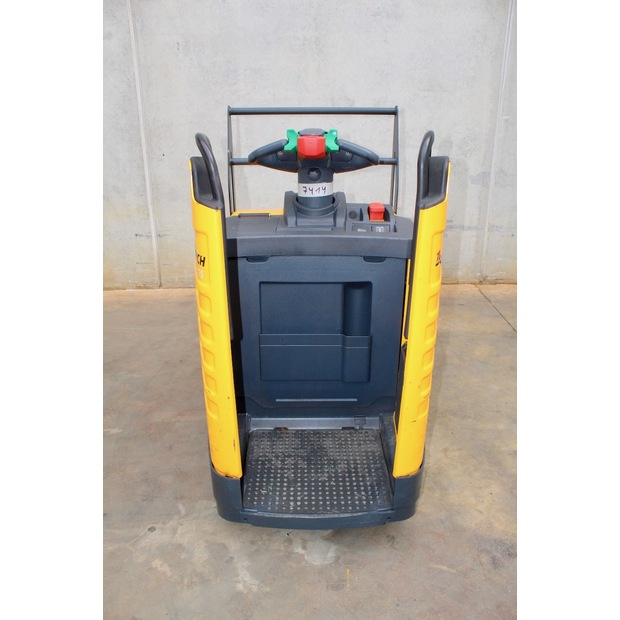 2015 Jungheinrich ERE 225-45692421