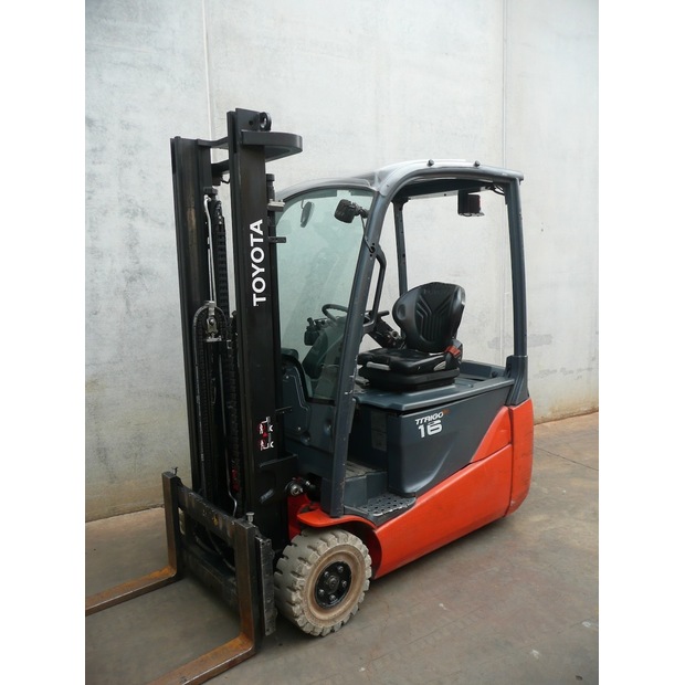 2017 Toyota 8FBE16T-45692456