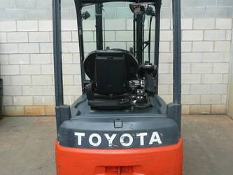 2017-toyota-8fbe16t-1426622-45692459