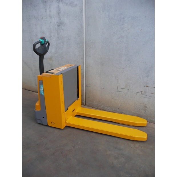 2018 جنجهينريتش EJE C20-45692489