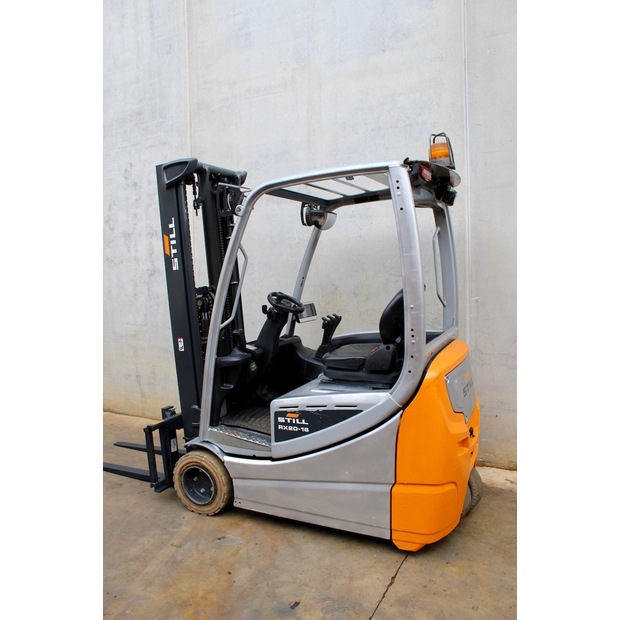 2019 Still RX20-16-45692508