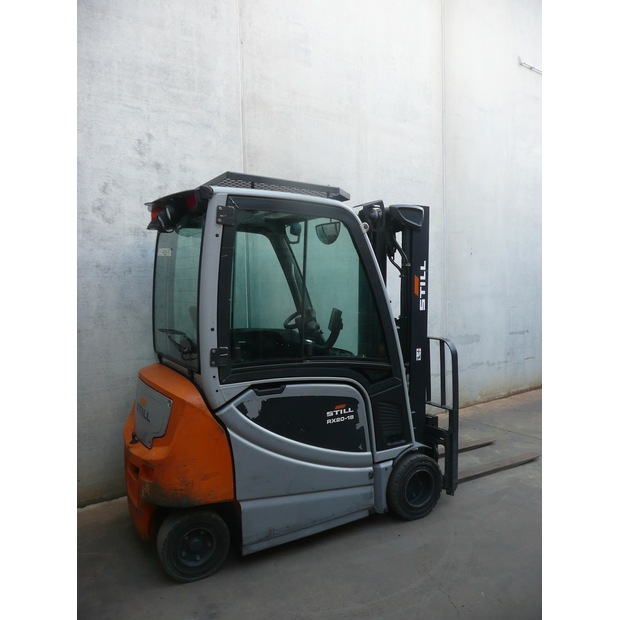 2020 Still RX20-18P-45692517