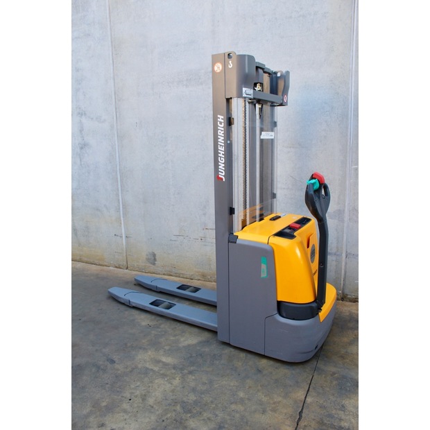 2018 جنجهينريتش EJC 212 320 ZT LI-ION-45692533