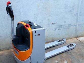 2017-still-exu-20-1426640-45692551