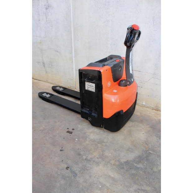 2020 BT LWE 200-45692568