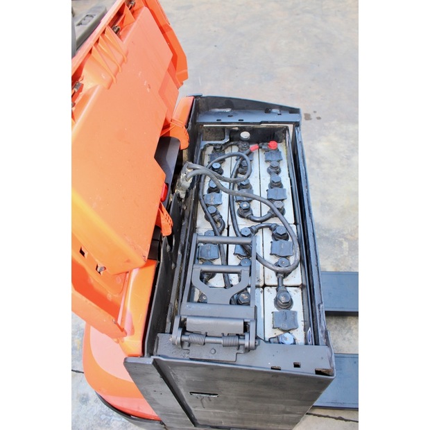 2020 BT LWE 200-45692573