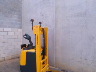 2013-jungheinrich-erc-216-240-zt-45692578