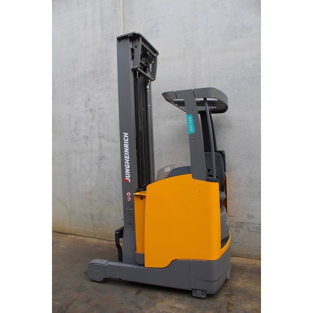 2022 Jungheinrich ETV 210 740 DZ-45692597