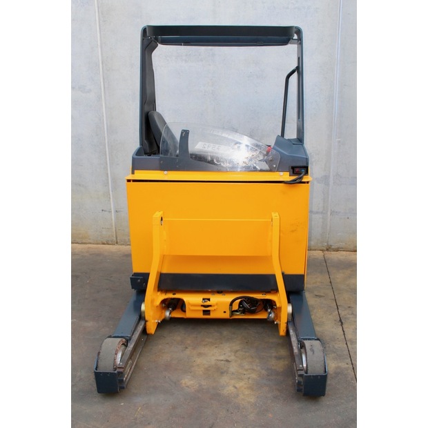 2010 Jungheinrich ETV 214 872 DZ-45692643