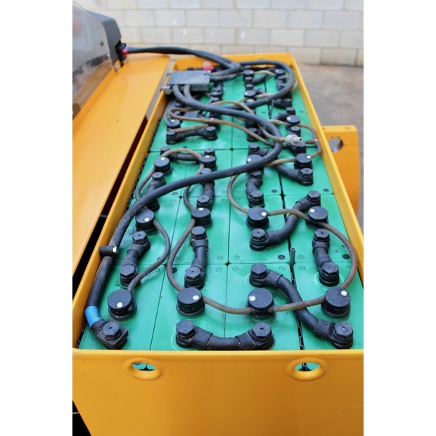 2010 Jungheinrich ETV 214 872 DZ-45692650