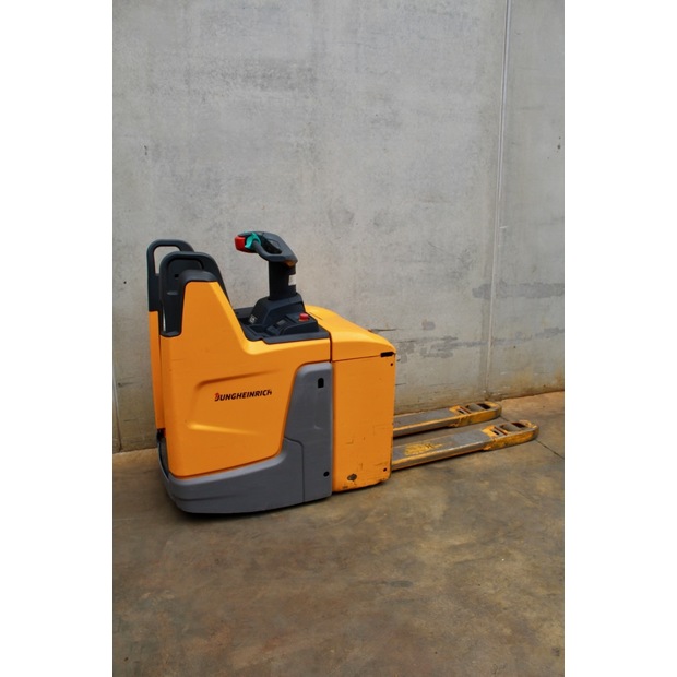 2018 Jungheinrich ERE 120 LI-ION-45692678