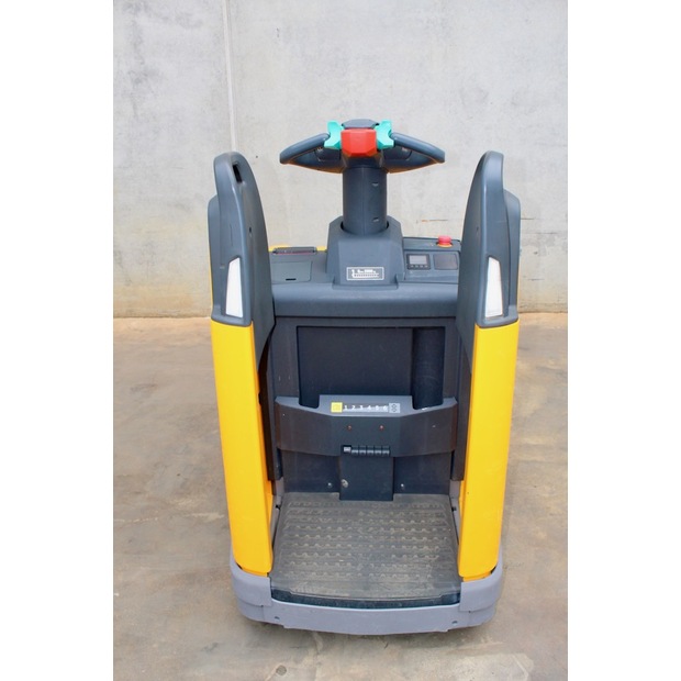 2018 Jungheinrich ERE 120 LI-ION-45692680