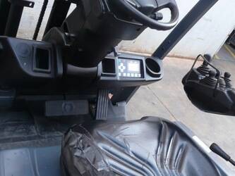 2019-toyota-8fbe15t-1426668-45692730