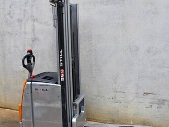 2021-still-exv-20-45692764