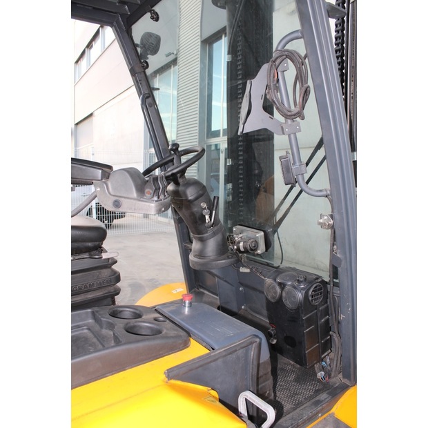 2017 CARER R 60 H2-45692779