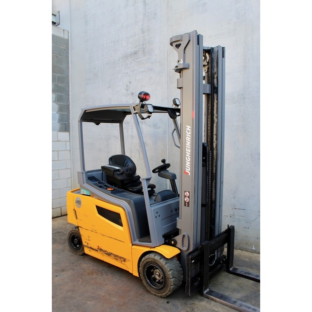 2019 Jungheinrich EFG 318 600 DZ LI-ION-45692781